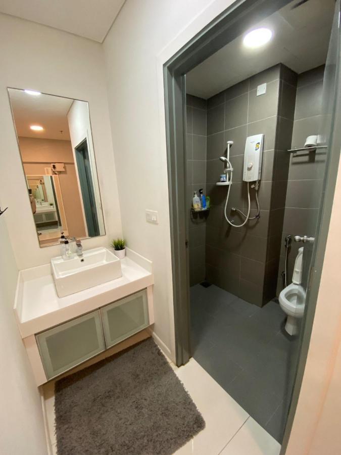 Summer Suites Klcc By Whollmark Kuala Lumpur Extérieur photo
