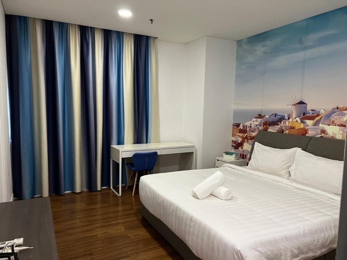 Summer Suites Klcc By Whollmark Kuala Lumpur Extérieur photo