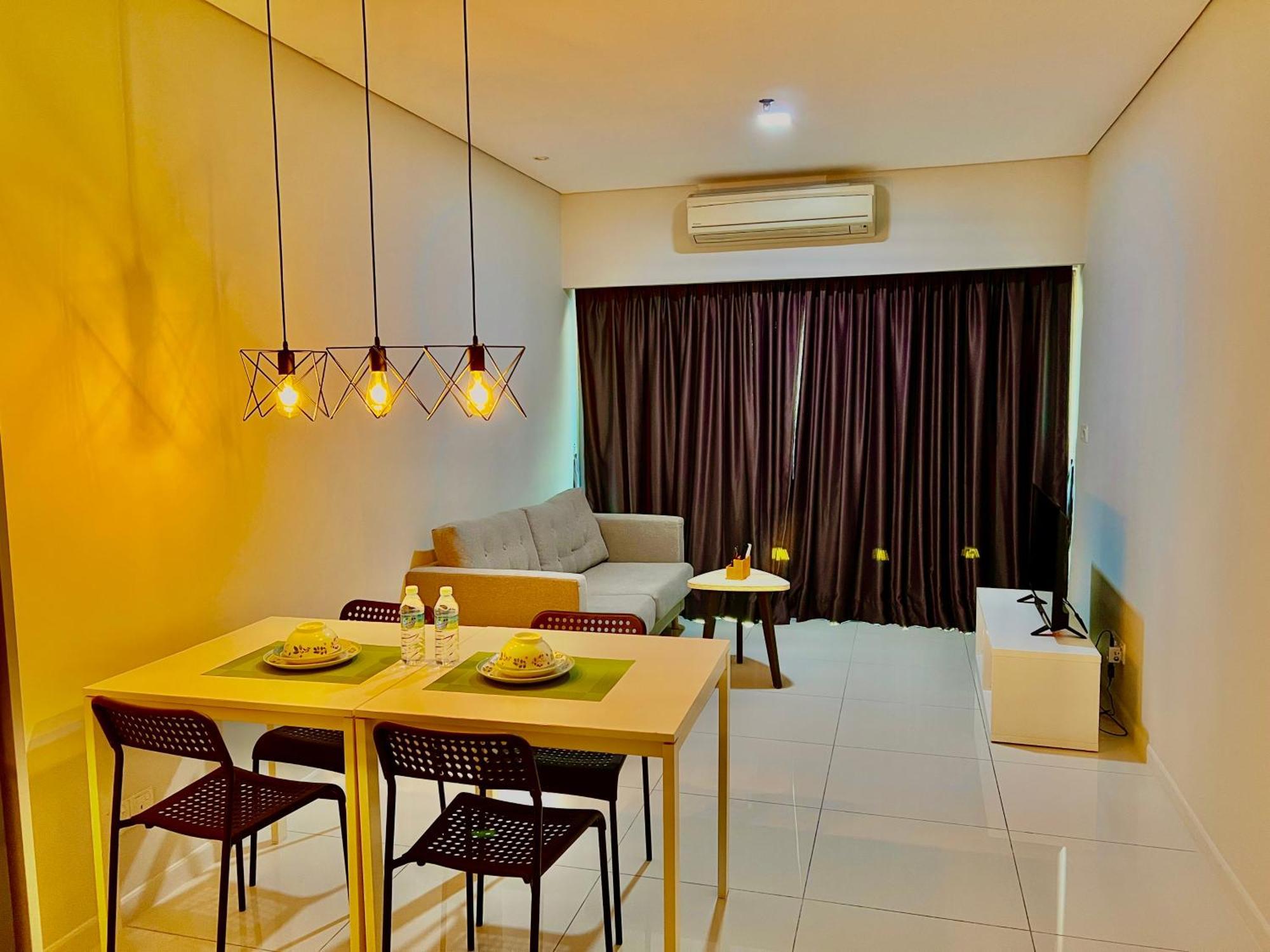Summer Suites Klcc By Whollmark Kuala Lumpur Extérieur photo