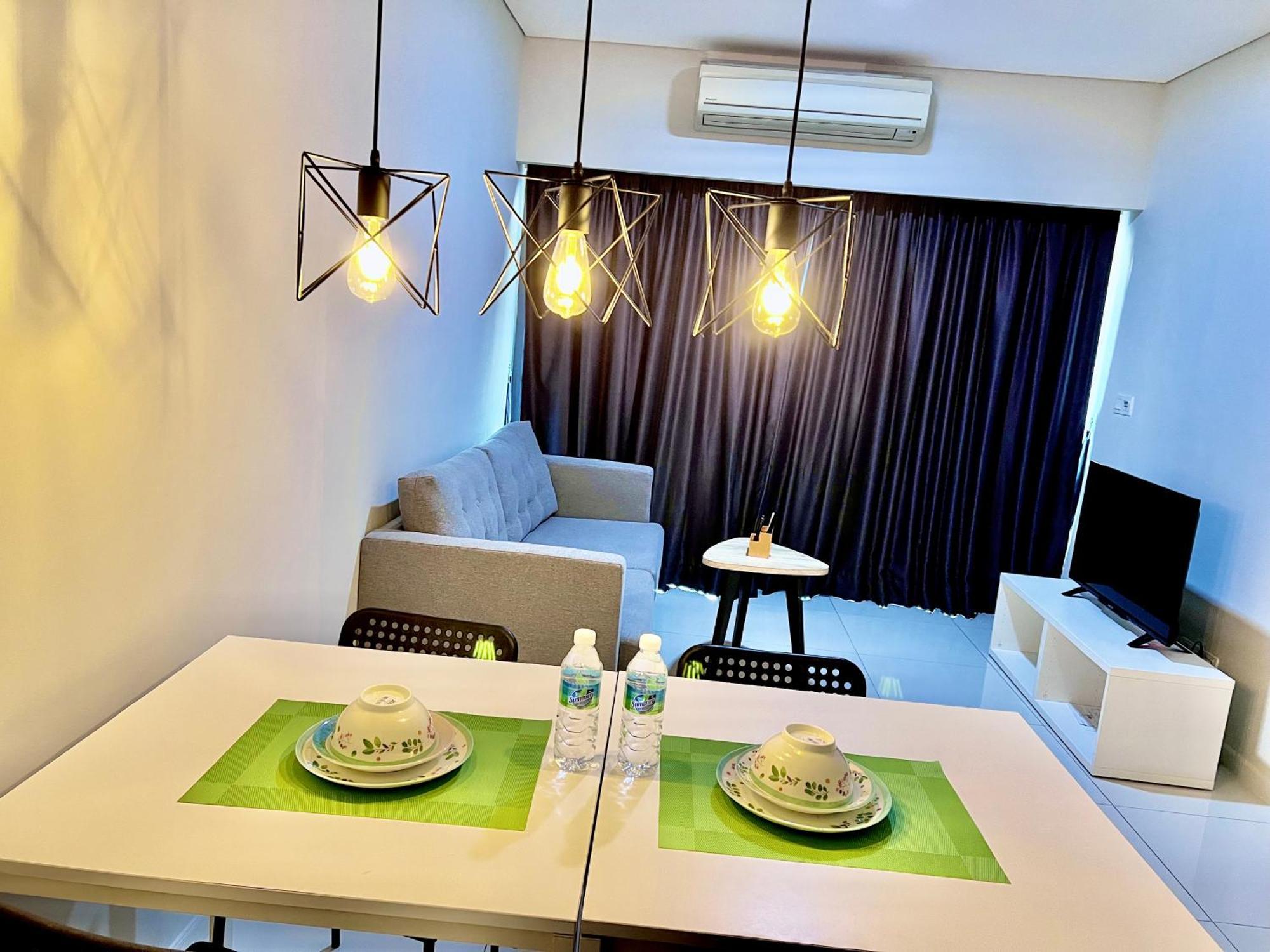 Summer Suites Klcc By Whollmark Kuala Lumpur Extérieur photo